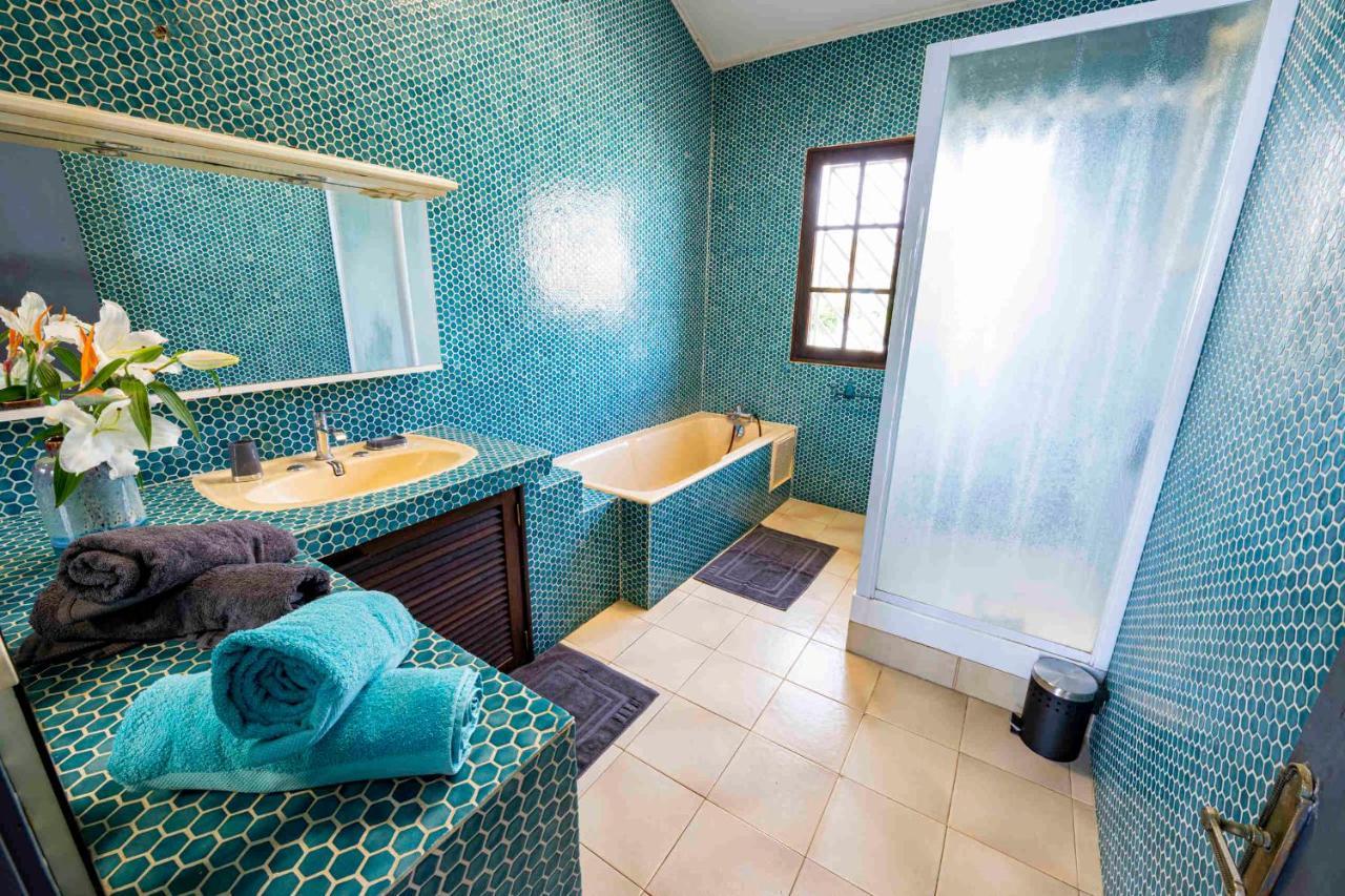 Villa Coco Des Sables Acces Direct Au Lagon La Saline Les Bains Exterior foto